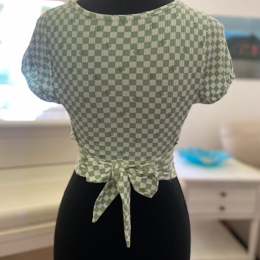Checkered Green Back-tie Shirt